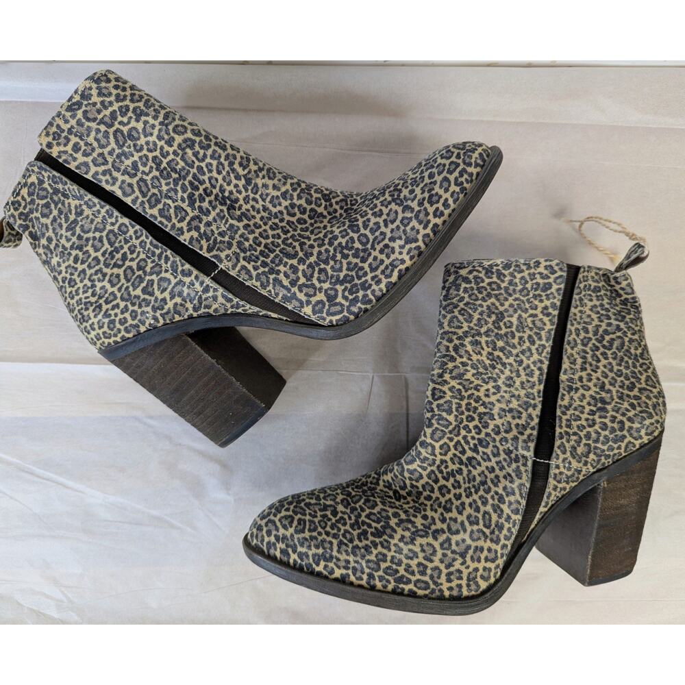 Lucky Brand SASSA Zip Booties Leopard Animal Print Size 10 | 1099 - Picture 4 of 8